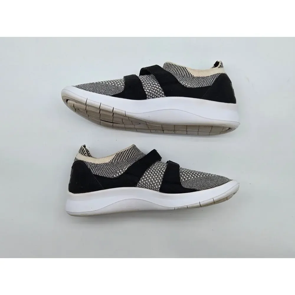 Nike Air Sock Racer Ultra Flyknit 896447-002 6.5